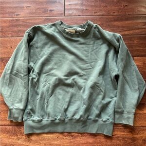 American Eagle Outfitters Women's Crewneck Sweatshirt in Olive Green